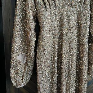 Mac Duggal Sequin Bishop Sleeve (8)